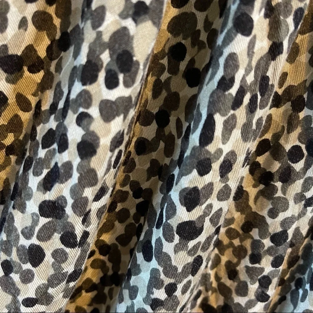 Michael Michael Kors animal print scoop neck top with shoulder zipper si… - Picture 7 of 10